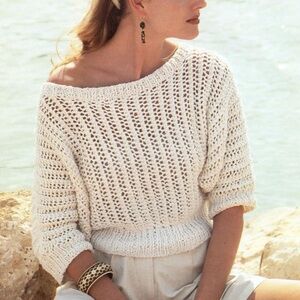 Tahari crochet - open knit top